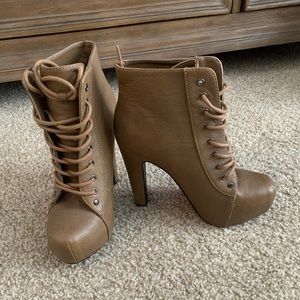 Lace up heels/boots
